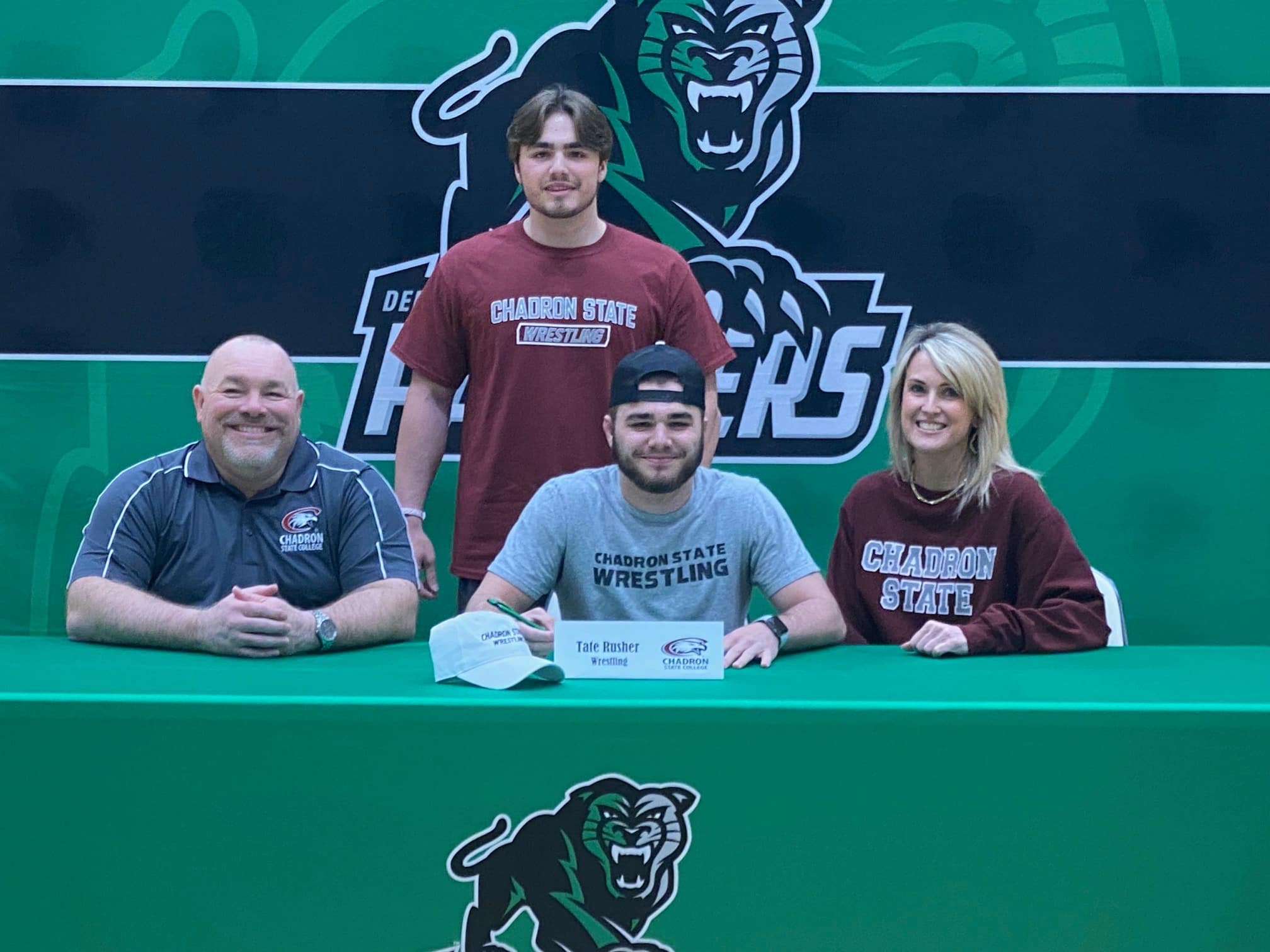 Service Body Shop Dotted Line Tour Derby Athletics